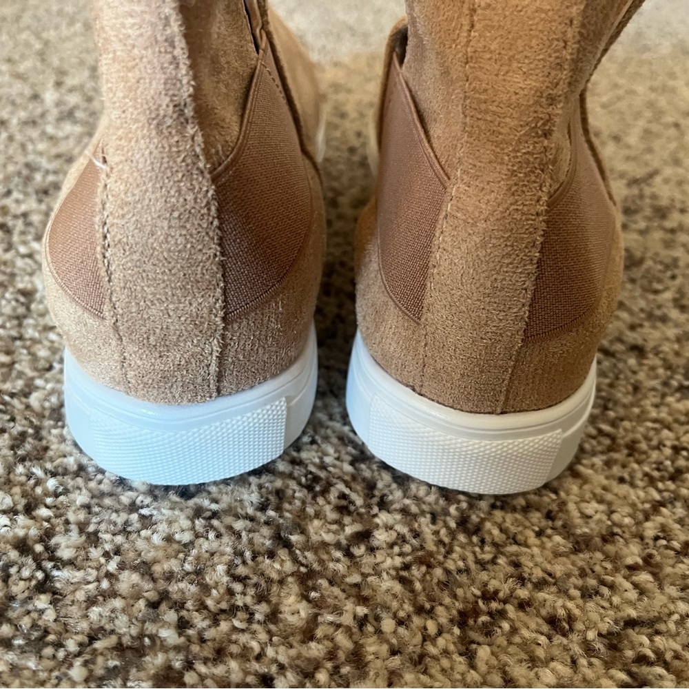 Tan Slip-On Sneakers New slip Ankle Boots Women Shoes Size 43/10ish - Picture 5 of 7